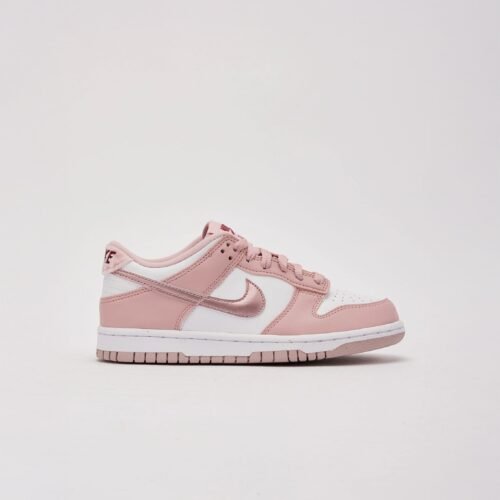 Nike Dunk Low Grade-School
