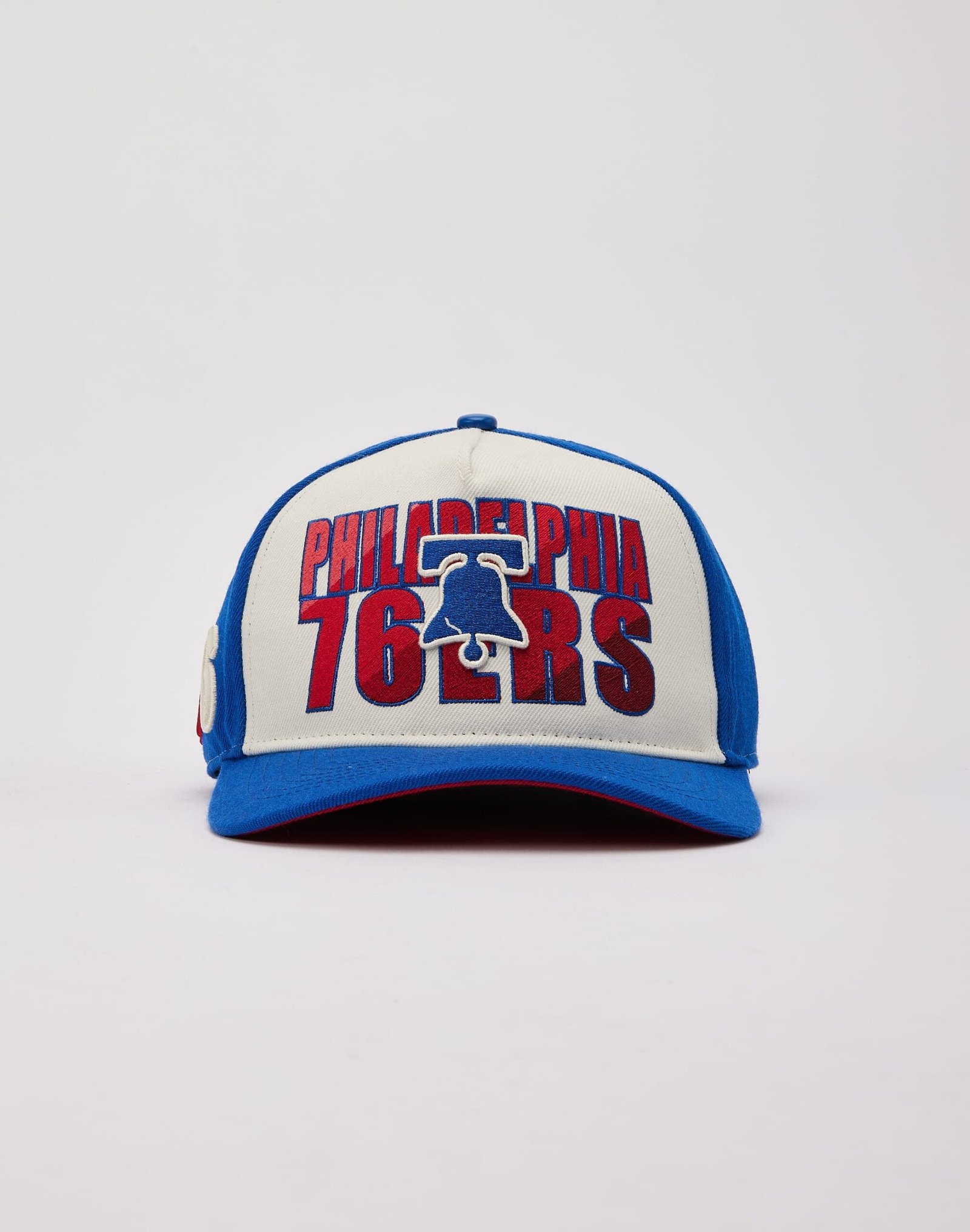 Pro Standard NBA Philadelphia 76ers Snapback Hat - Image 2