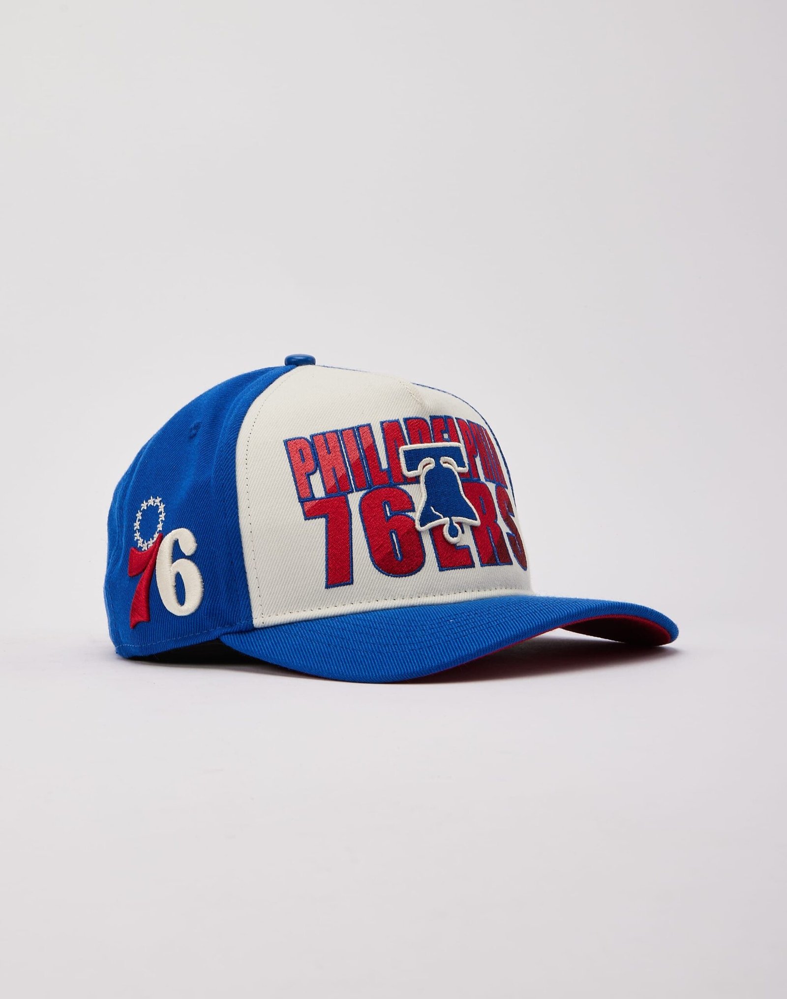 Pro Standard NBA Philadelphia 76ers Snapback Hat - Image 3