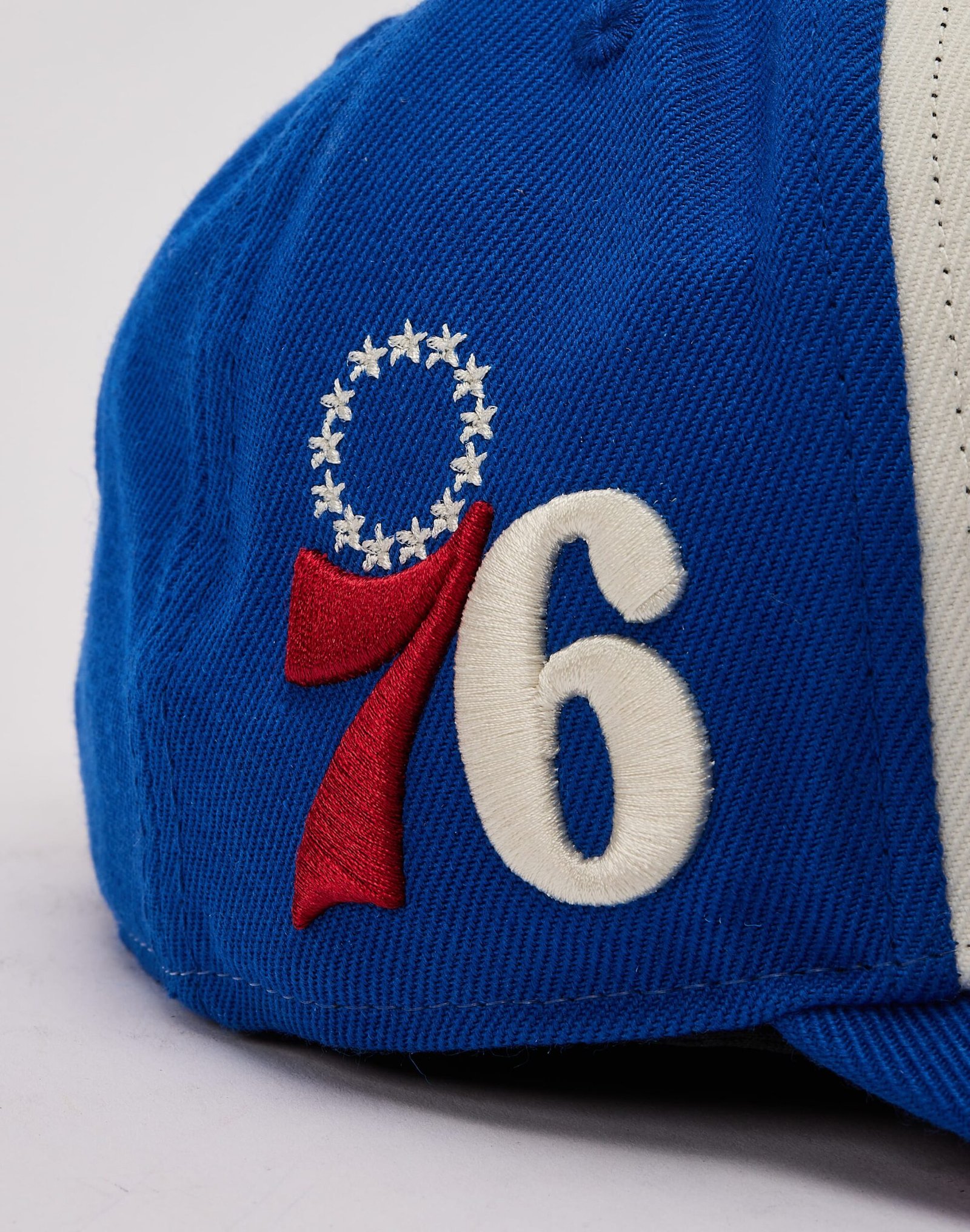 Pro Standard NBA Philadelphia 76ers Snapback Hat - Image 4