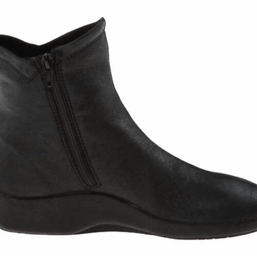 Arcopedico - Women's L19 Boot