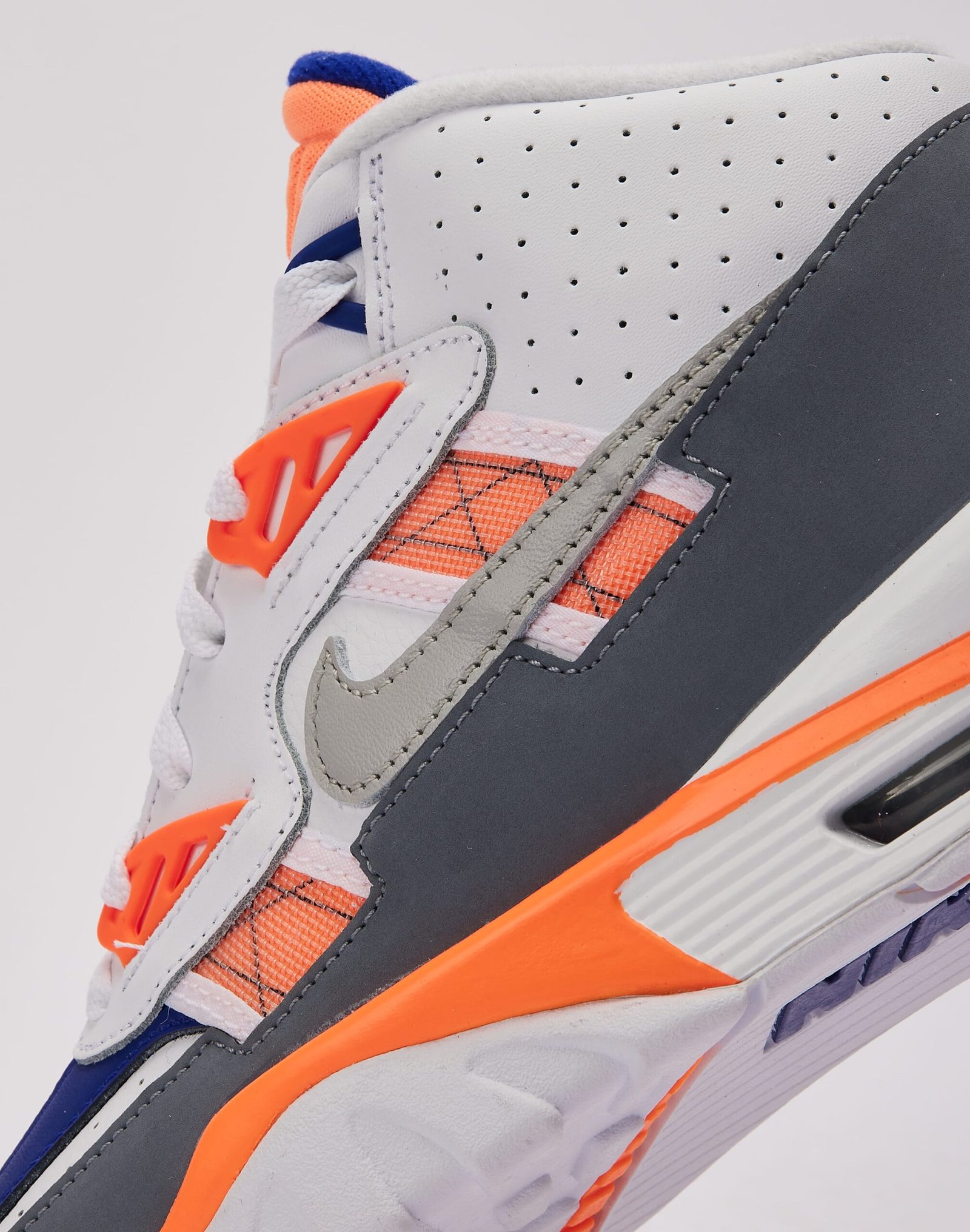 Nike Air Trainer SC High Grade-School - Image 5