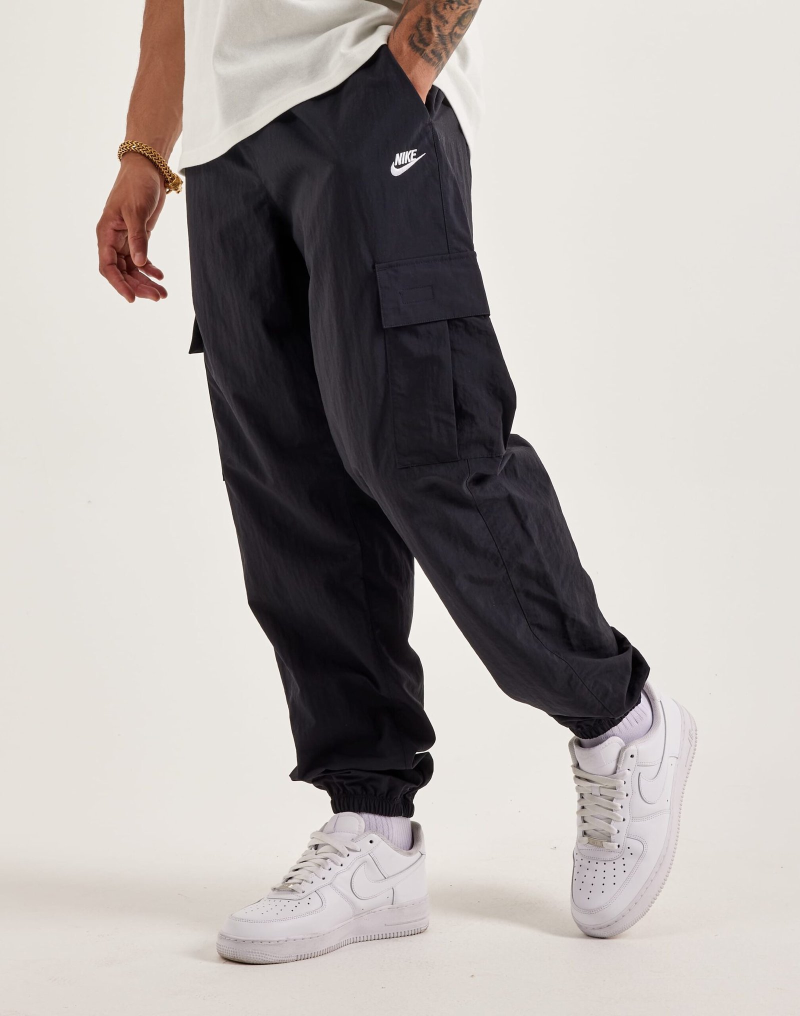 Nike Club Woven Cargo Pants