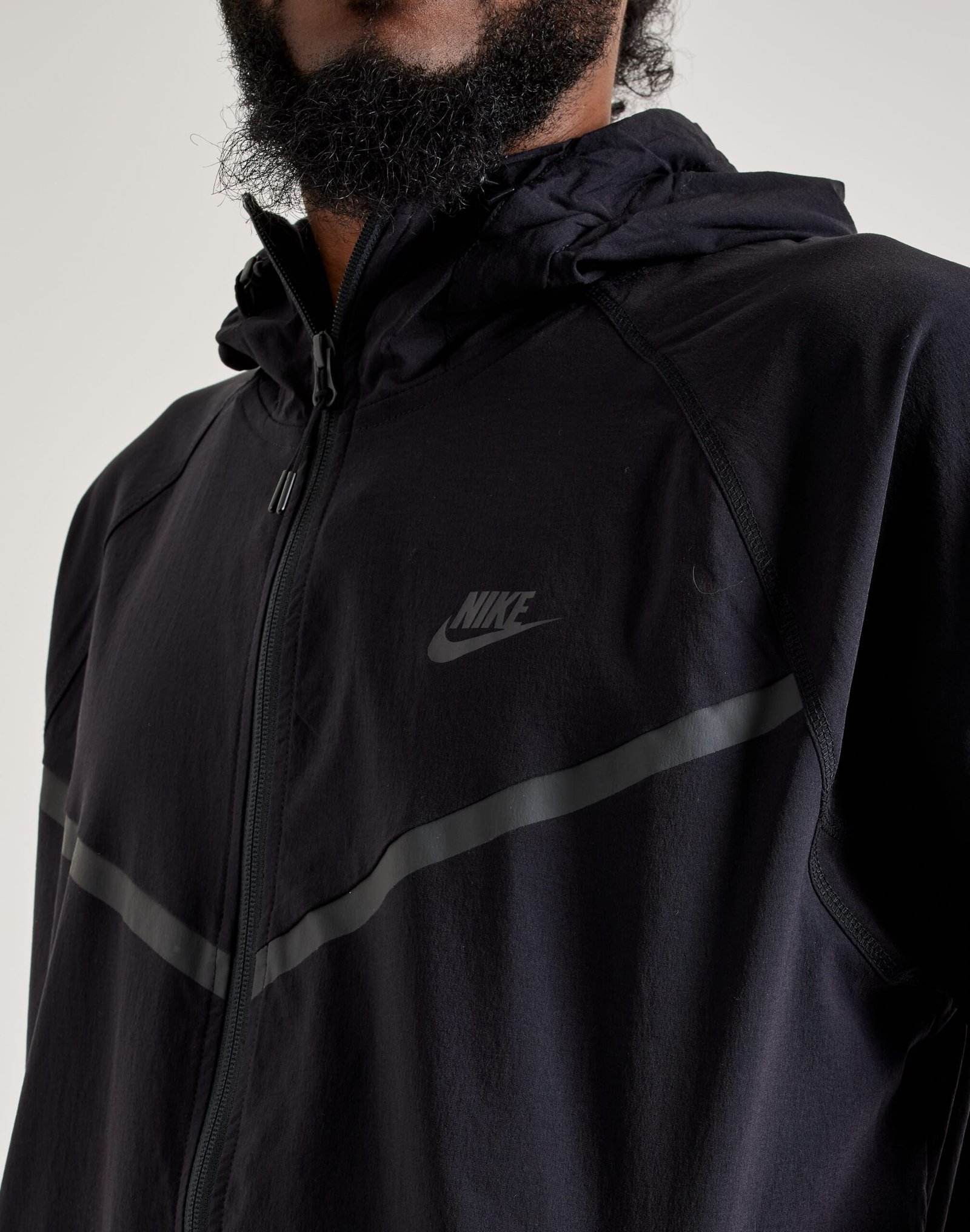 Nike Tech Woven Jacket - Image 2