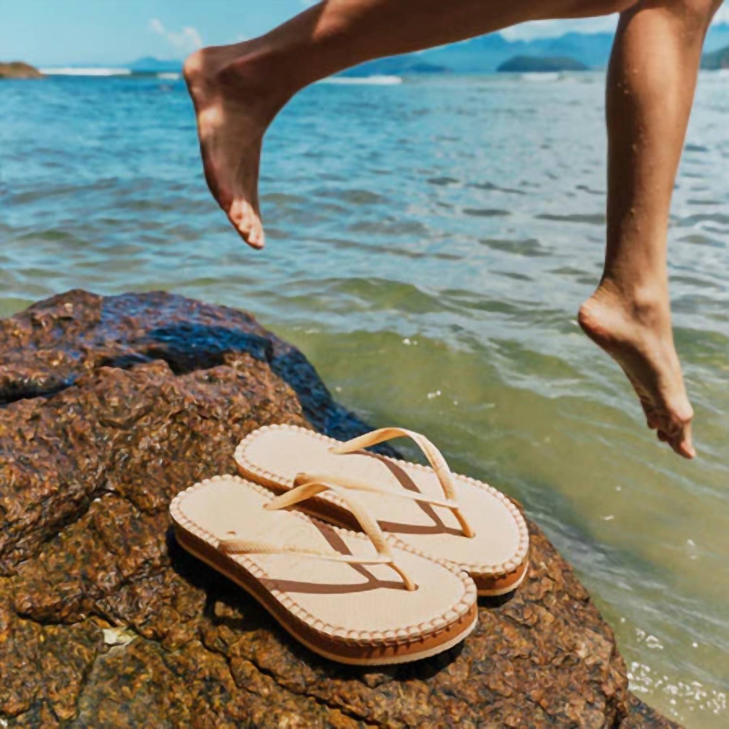 Havaianas - Women's Slim Flatform Loop Sandals - Image 7